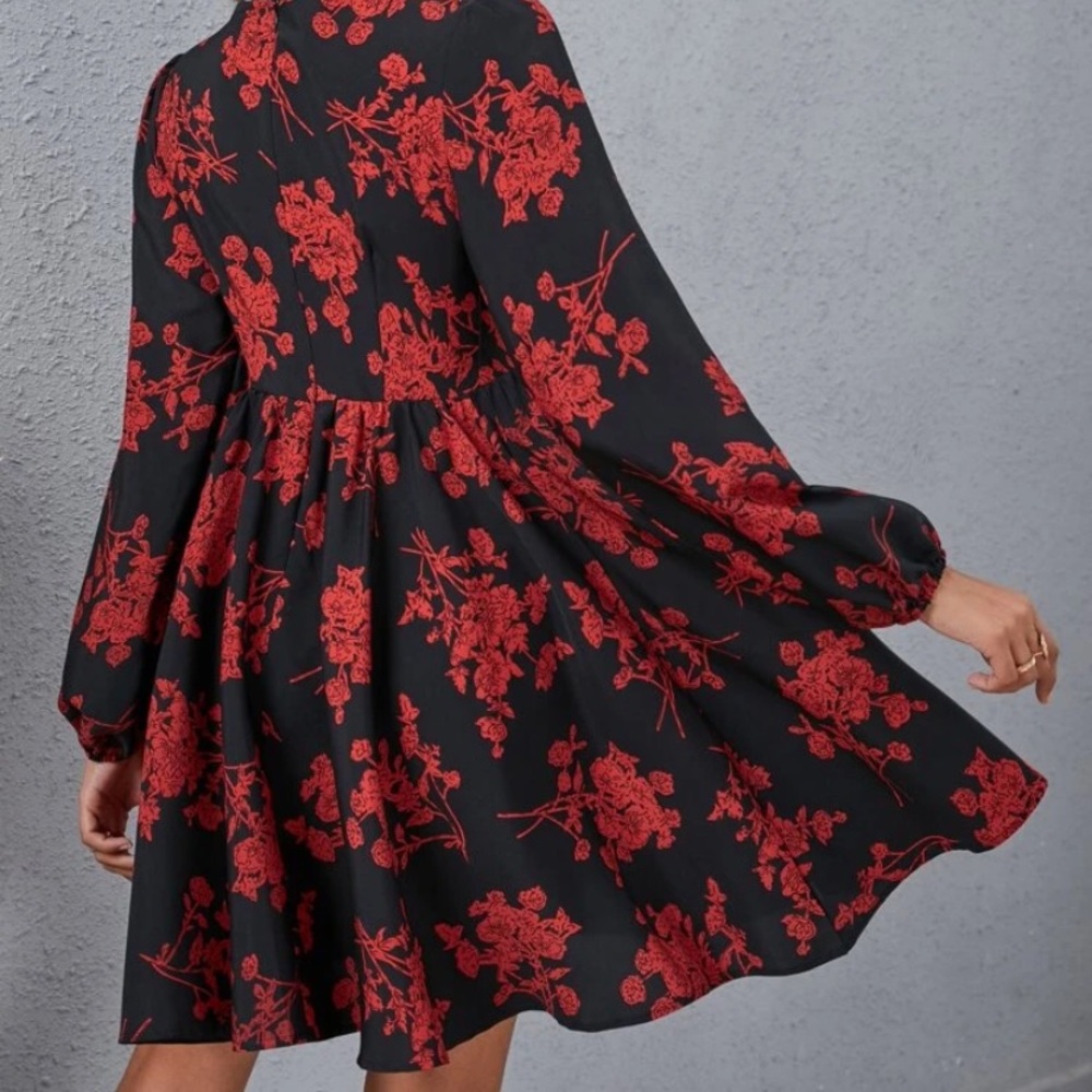 SHEIN - Picture 3 of 5